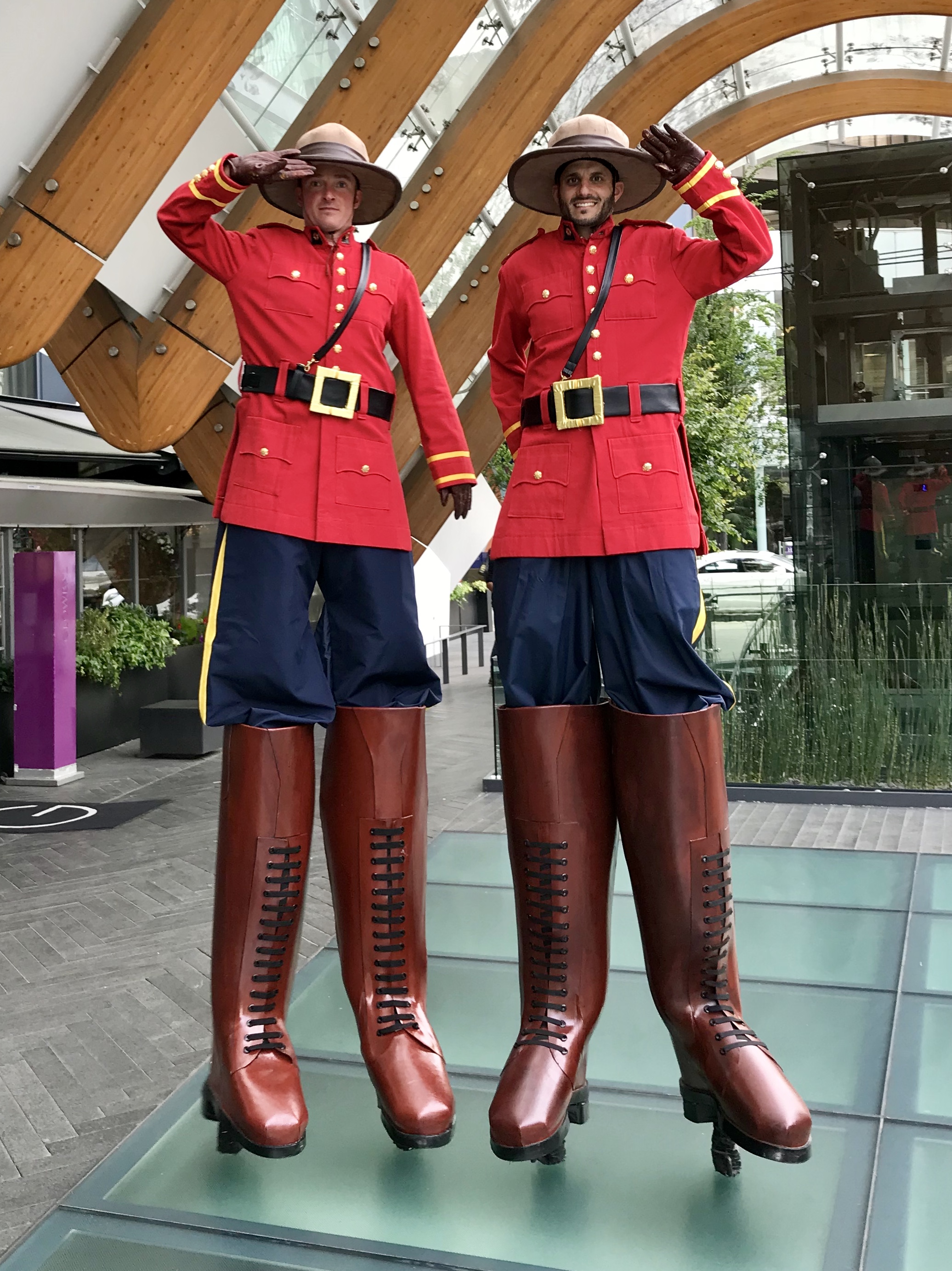 Stilt-Walkers