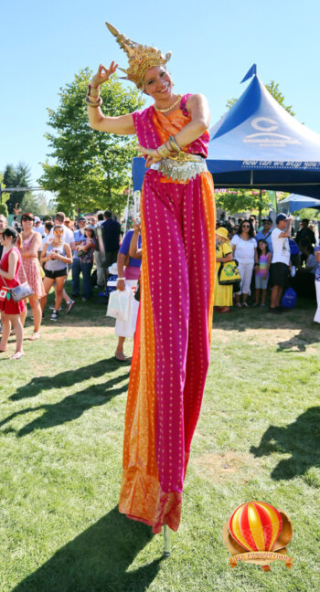 Stilt-Walkers