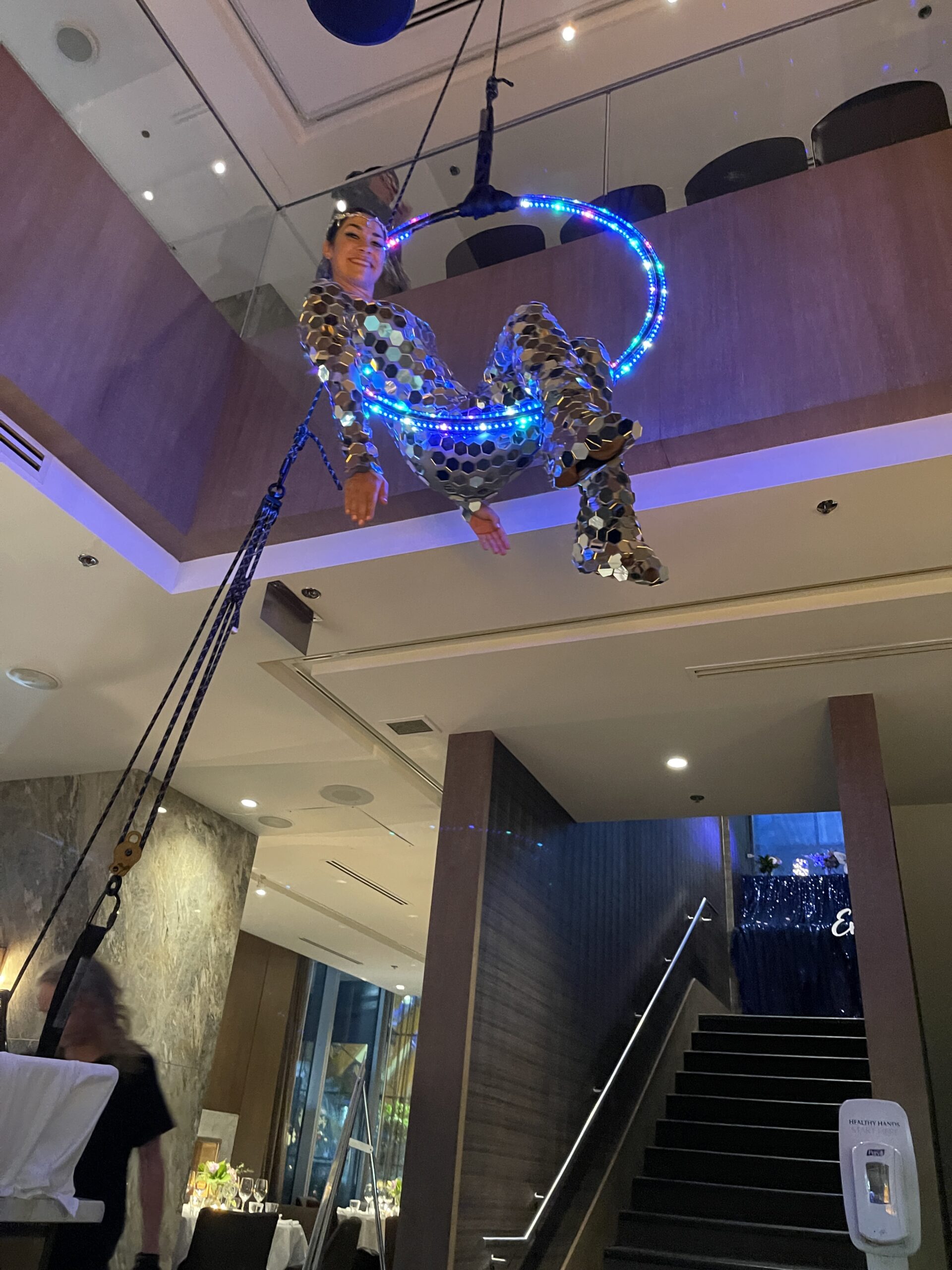 ROBOT CIRCUS – Experience LED Robots!